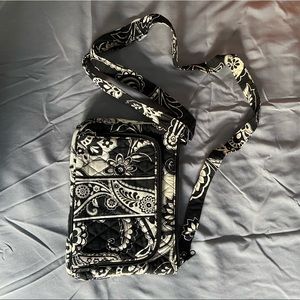 VERA BRADLEY CROSSBODY BAG
